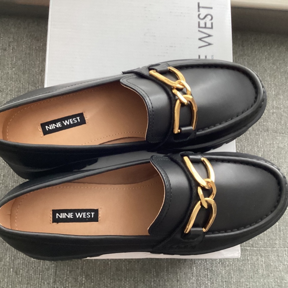 Nine West Gables Lug Loafer (Women) - Picture 3 of 12